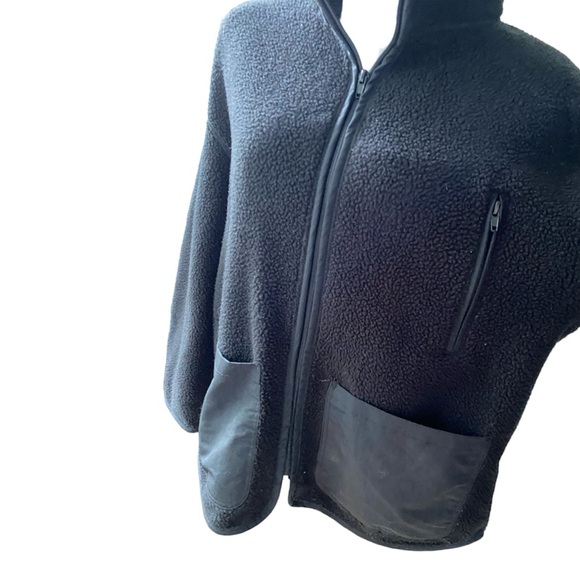 H&M Teddy Chore Coat - Picture 2 of 5